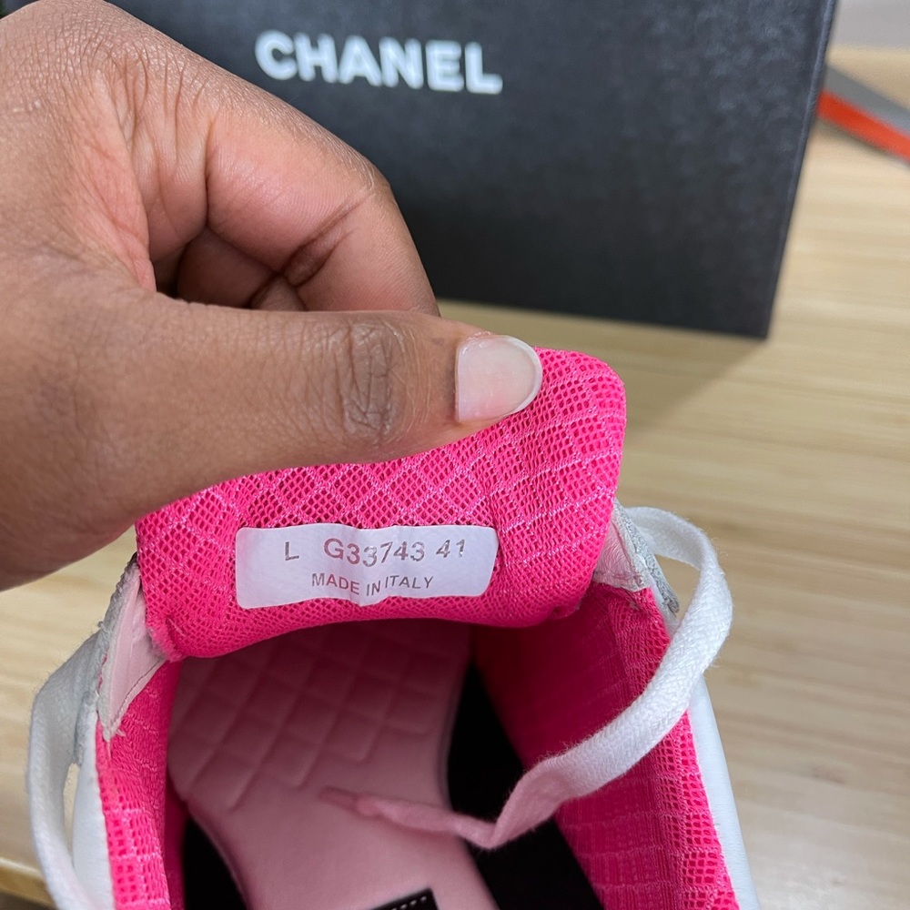 Chanel cc trainers - Picture 13 of 15